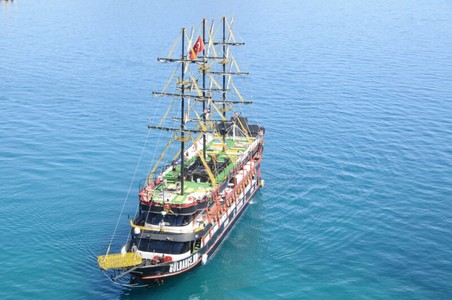 alanya pirate trips
