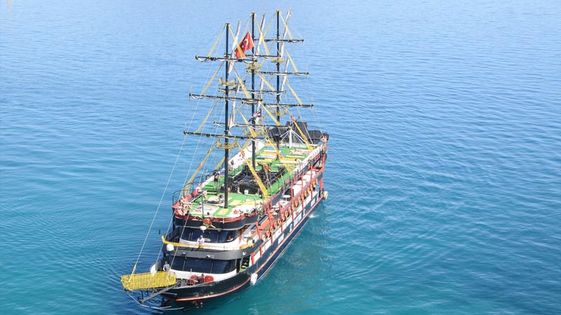 alanya pirate boat tour