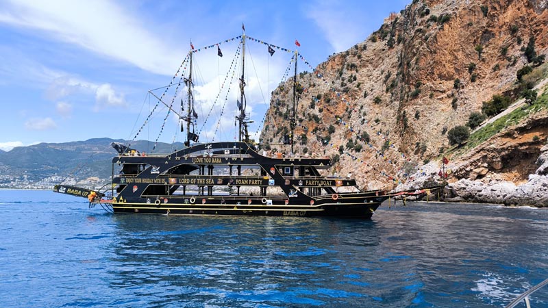 avsallar pirate boat baba 07