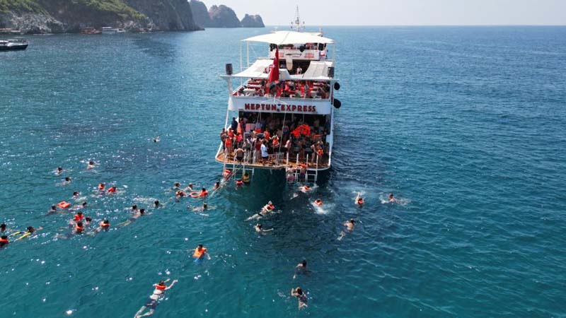 silent boat tour alanya