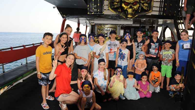 alanya boat trip with kids